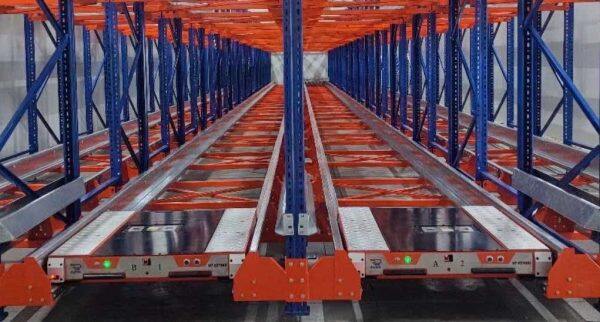 wireless controlled shuttle racking system