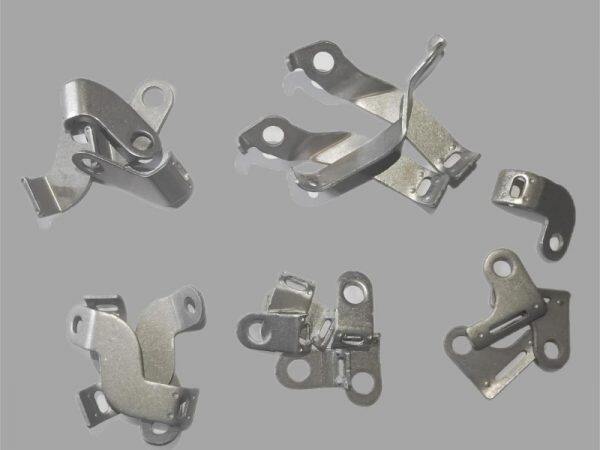 汽车 brackets