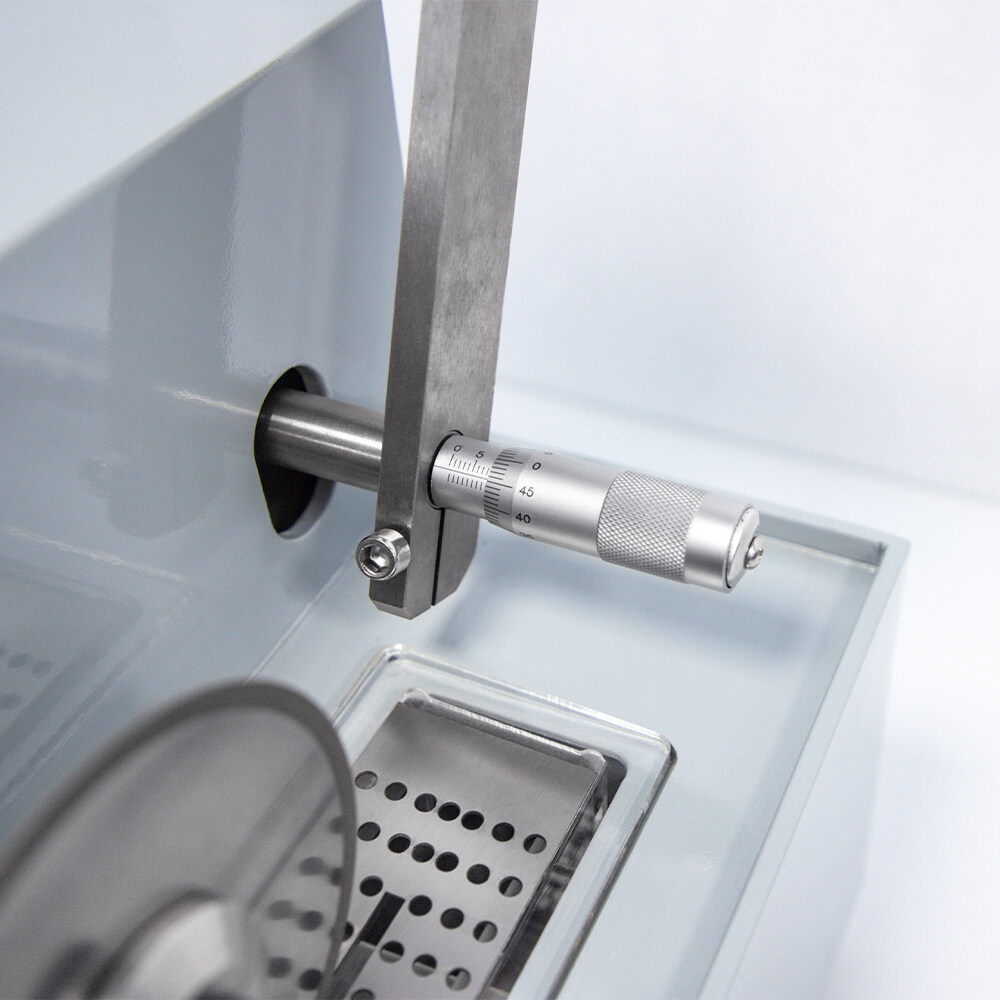 machine de découpe de précision à basse vitesse ct 150a