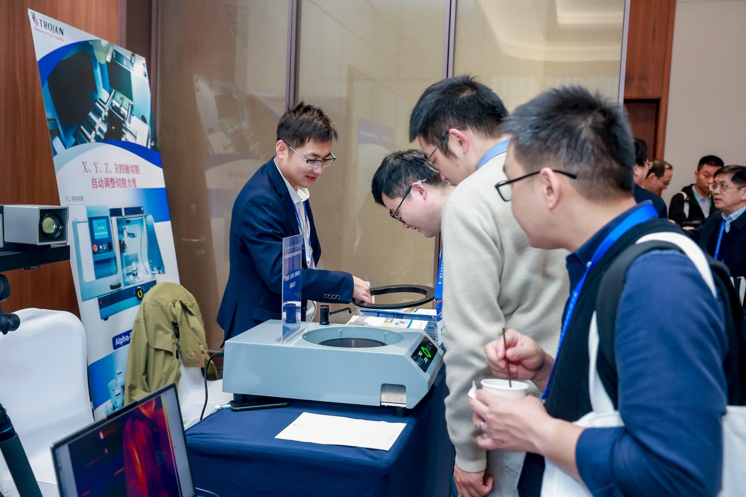 8975e6d9f02b7b09f0916dd9506db47a