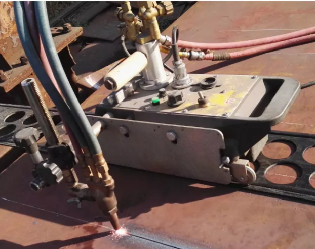 linear cutting automatic walking carriage