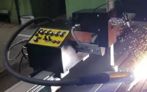 portable automatic linear gouging carriage