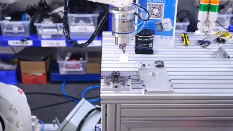 robot dişli montajı video resmi