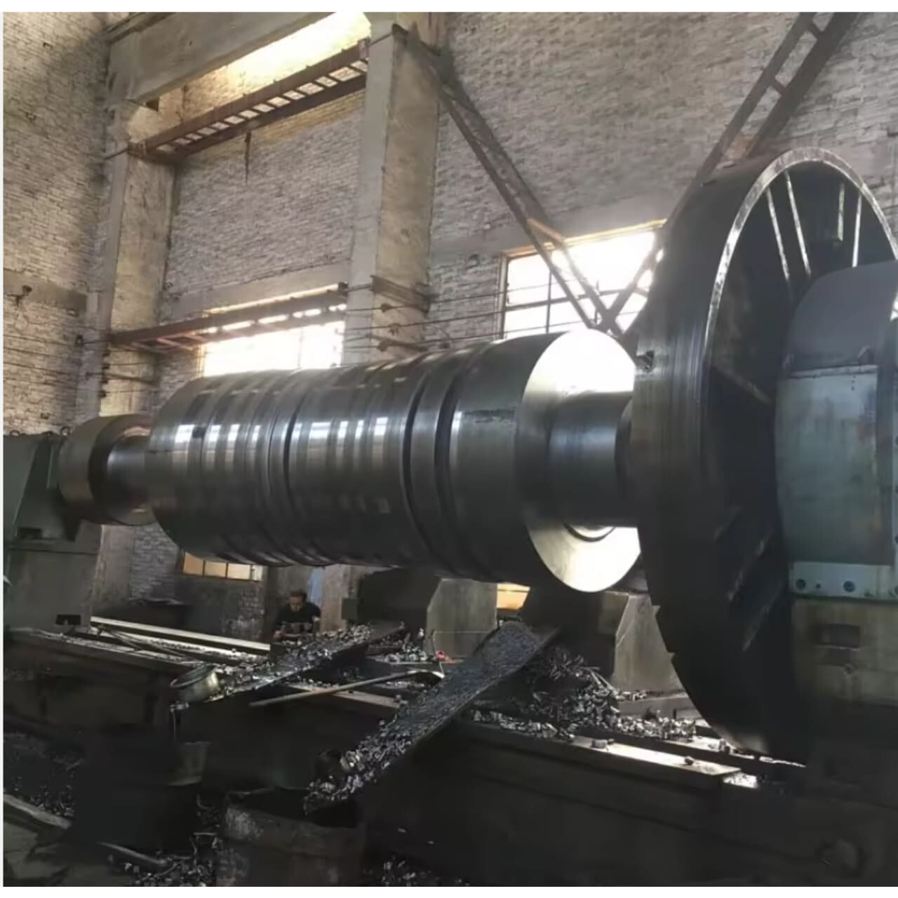 large horizontal lathe