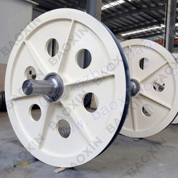 Polias laminadas a quente para terminais offshore