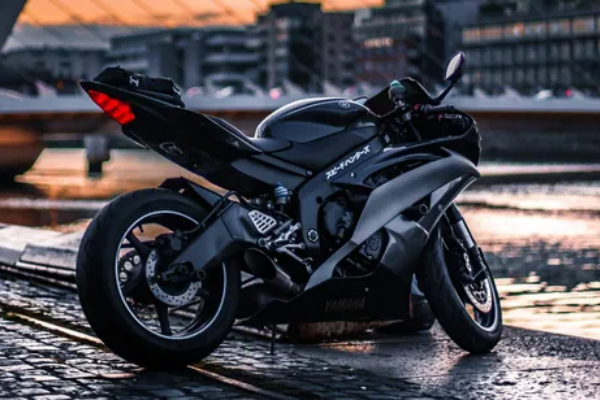 دراجة نارية